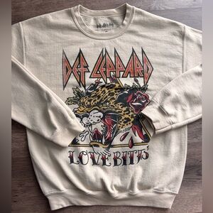 Def Leppard Cream Graphic Sweatshirt